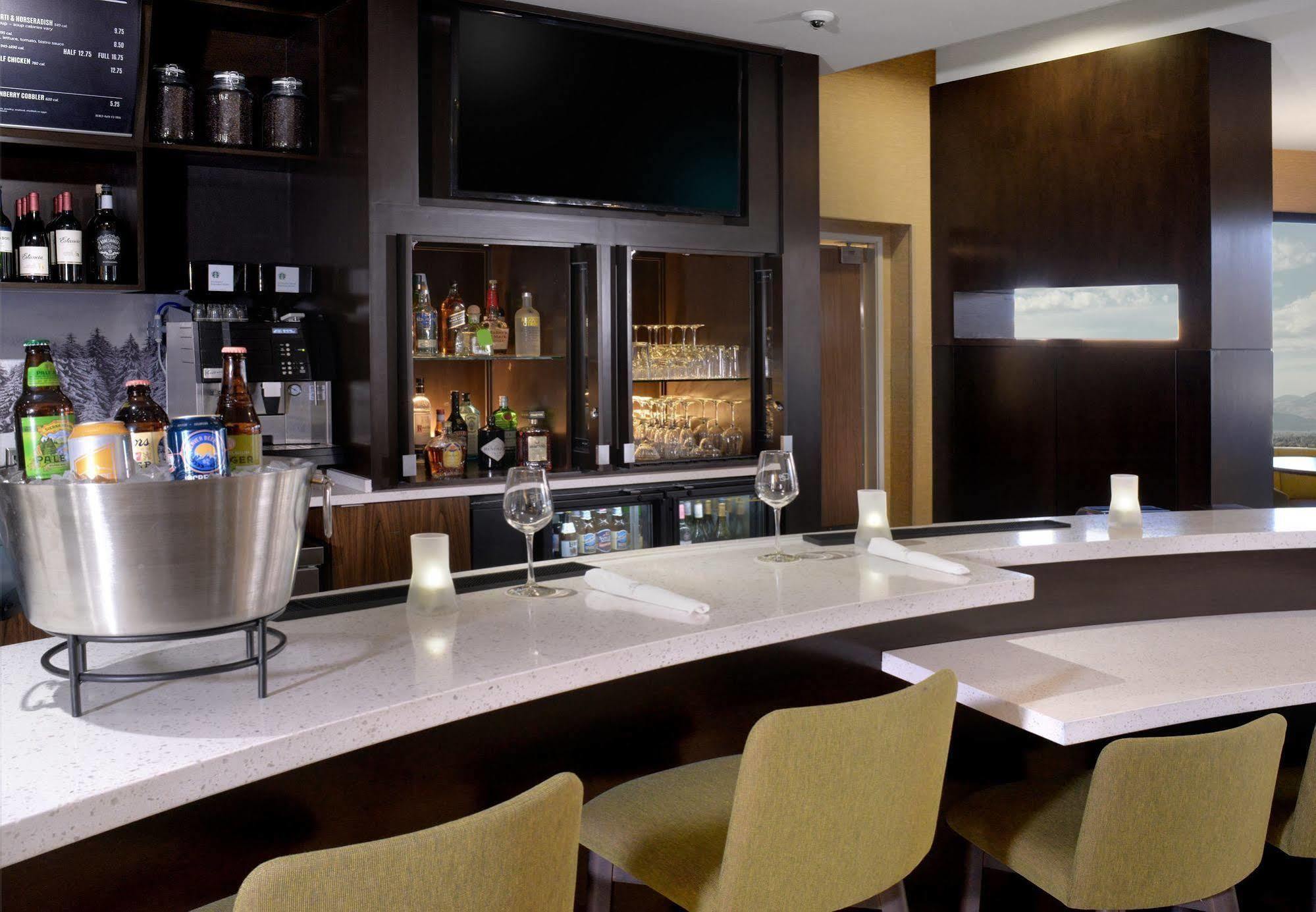 Courtyard By Marriott Denver Southwest/Литълтън Екстериор снимка